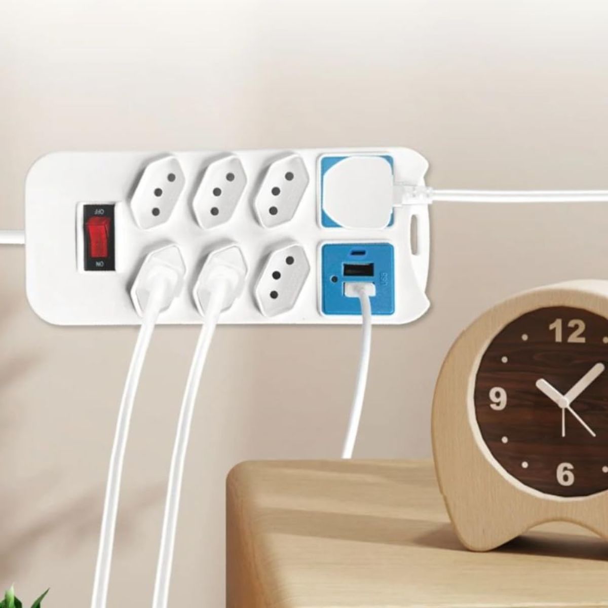 Extensão Elétrica 7 Tomadas + 2 USB Cabo 2m Bivolt Branco