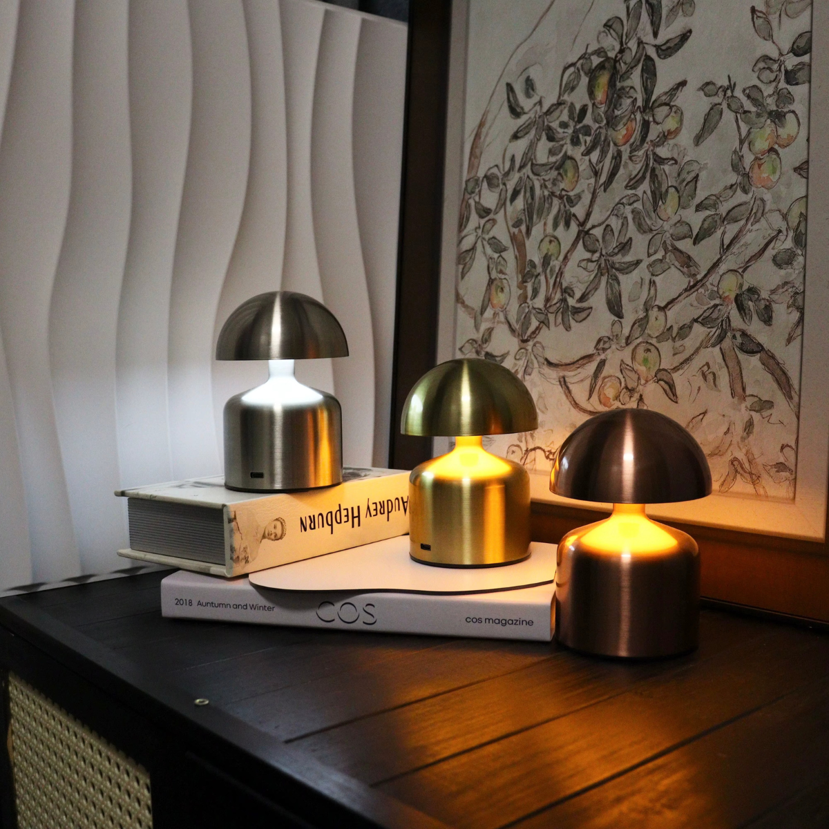 Luminária de Mesa LED Atmosfera 3 Cores Touch Sem Fio USB
